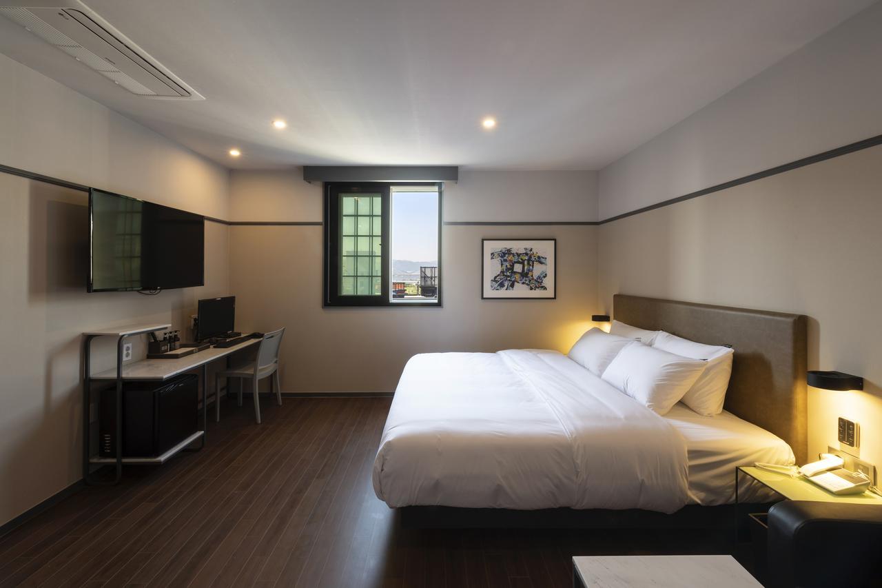 Brown-Dot Hotel Gupo Pusan Zewnętrze zdjęcie