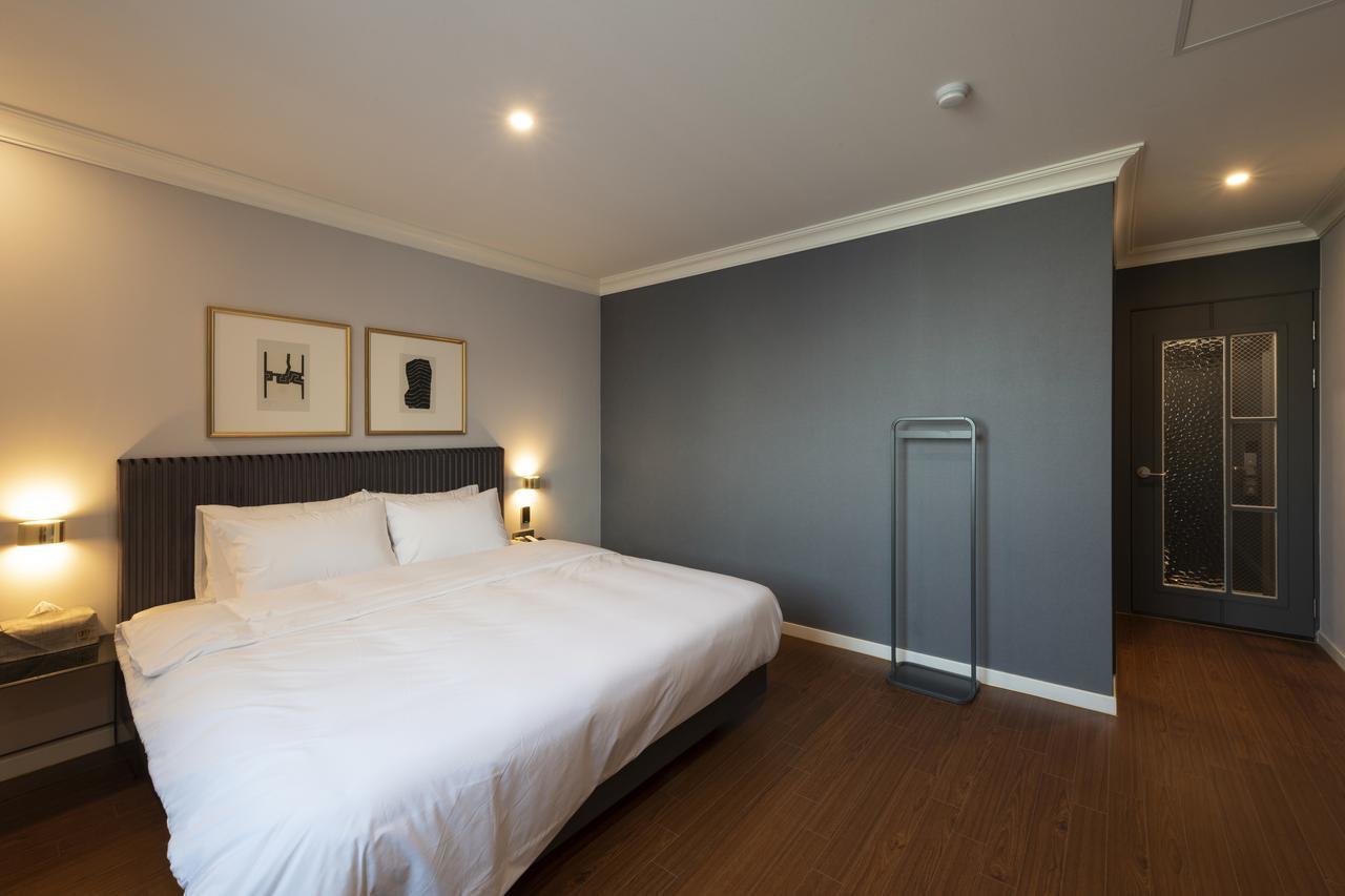 Brown-Dot Hotel Gupo Pusan Zewnętrze zdjęcie